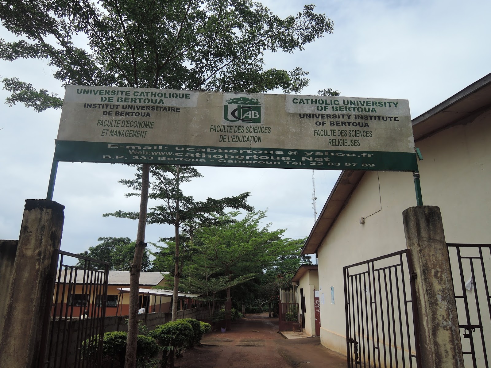 Campus of Catholic University Bertoua. Dr. Fomunyoh communed with staff and students of this university