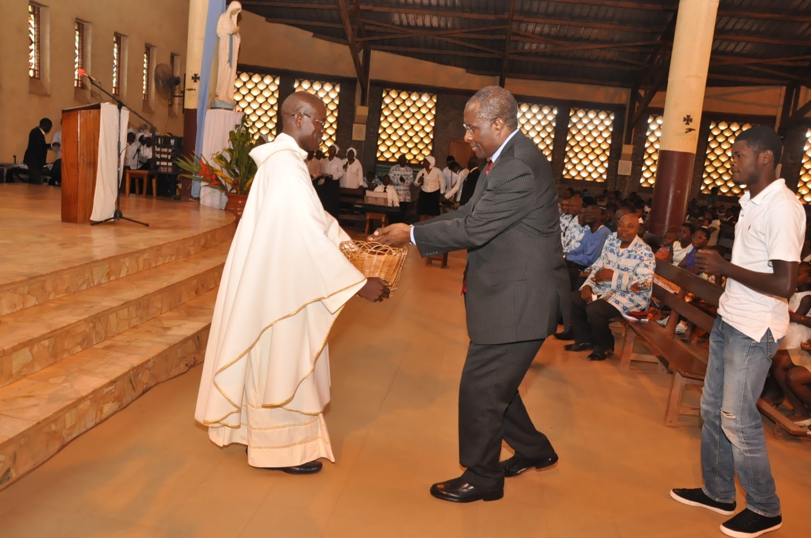 Dr. Fomunyoh offered mass at the Paroisse Sainte Famille Cathedrale Bertoua