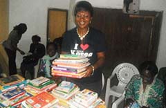 The Fomunyoh Foundation (TFF) donates books to schools 2
